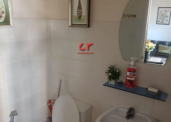 Two-bedroom At San Remo Oasis アパート