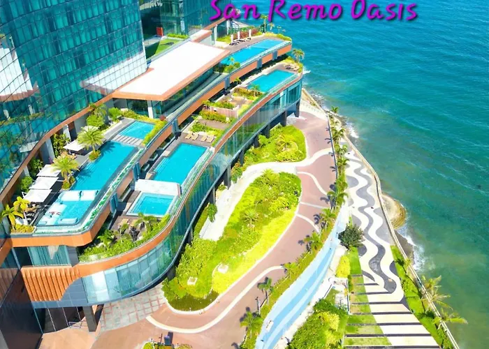 Two-bedroom At San Remo Oasis アパート