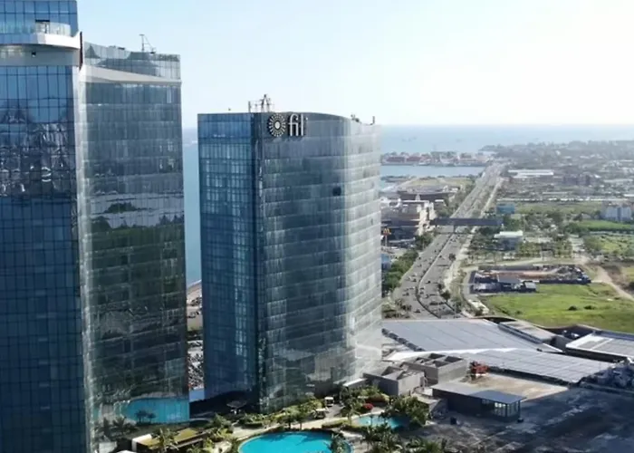 Two-bedroom At San Remo Oasis アパート